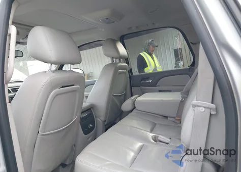 2010 Chevrolet Tahoe Lt из США, поврежденный, VIN 1GNMCBE34AR210757